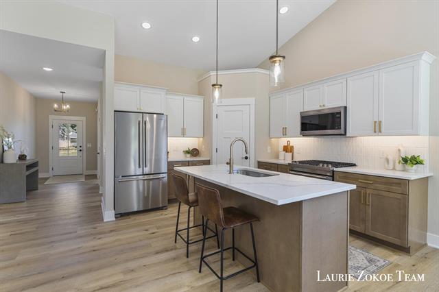 Builiding view seven for 4214 Tallman Woods, Grand Rapids, MI. 49534