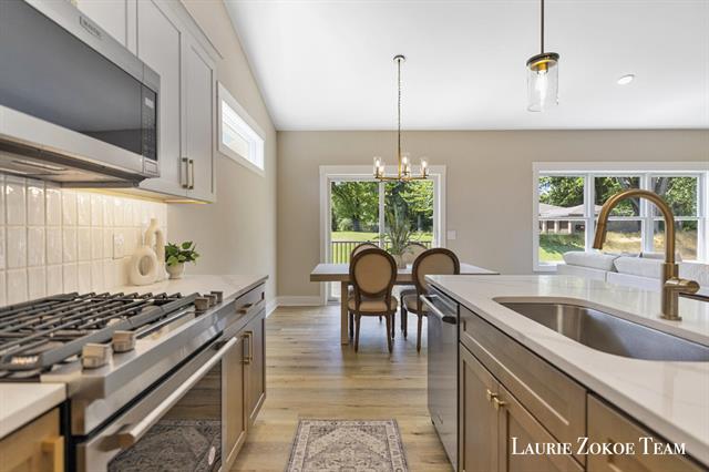 Builiding view ten for 4214 Tallman Woods, Grand Rapids, MI. 49534