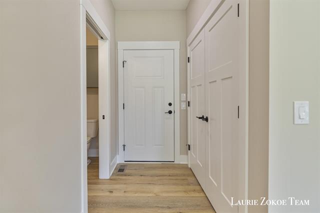 Builiding view twenty one for 4214 Tallman Woods, Grand Rapids, MI. 49534