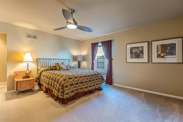 Builiding view fifty four for 5401 Pinnacle, Ann Arbor, MI. 48108