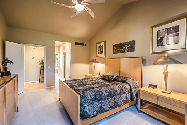 Builiding view fifty nine for 5401 Pinnacle, Ann Arbor, MI. 48108