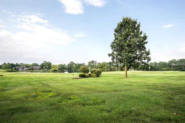 Builiding view forty two for 5401 Pinnacle, Ann Arbor, MI. 48108