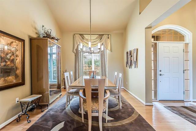 Builiding view seven for 5401 Pinnacle, Ann Arbor, MI. 48108