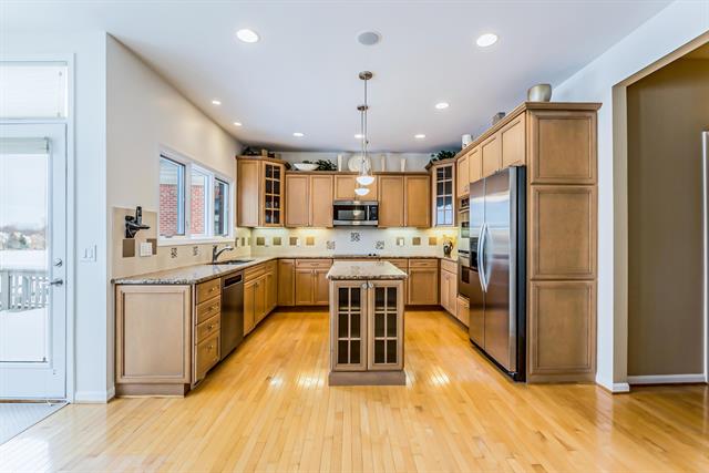 Builiding view six for 5401 Pinnacle, Ann Arbor, MI. 48108