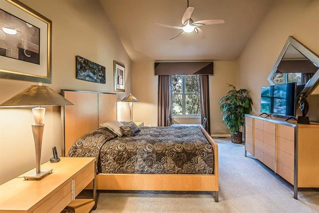 Builiding view sixty one for 5401 Pinnacle, Ann Arbor, MI. 48108