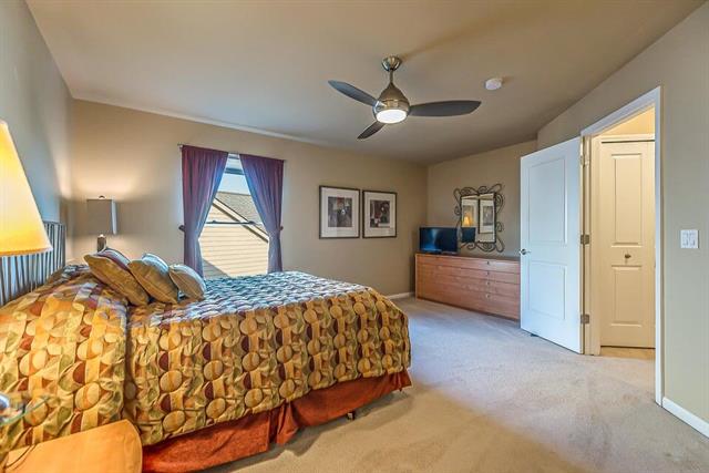 Builiding view sixty for 5401 Pinnacle, Ann Arbor, MI. 48108