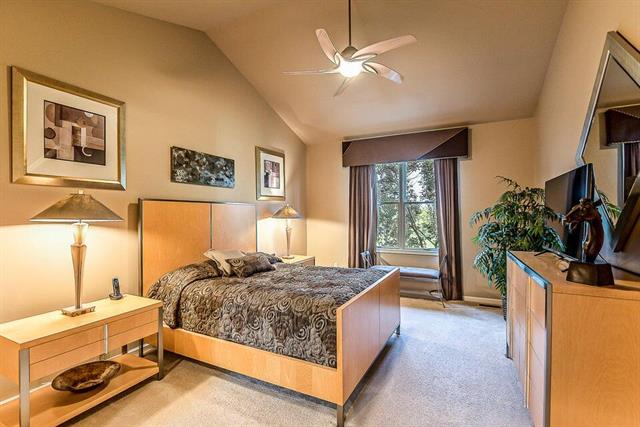 Builiding view ten for 5401 Pinnacle, Ann Arbor, MI. 48108