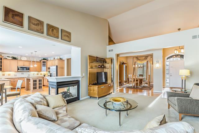 Builiding view three for 5401 Pinnacle, Ann Arbor, MI. 48108