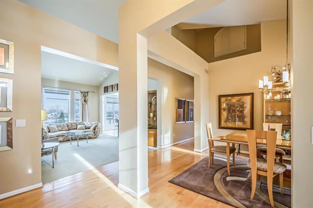 Builiding view twenty one for 5401 Pinnacle, Ann Arbor, MI. 48108