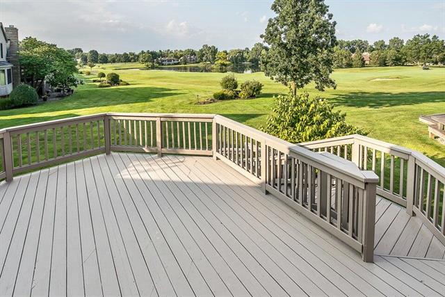 Builiding view two for 5401 Pinnacle, Ann Arbor, MI. 48108