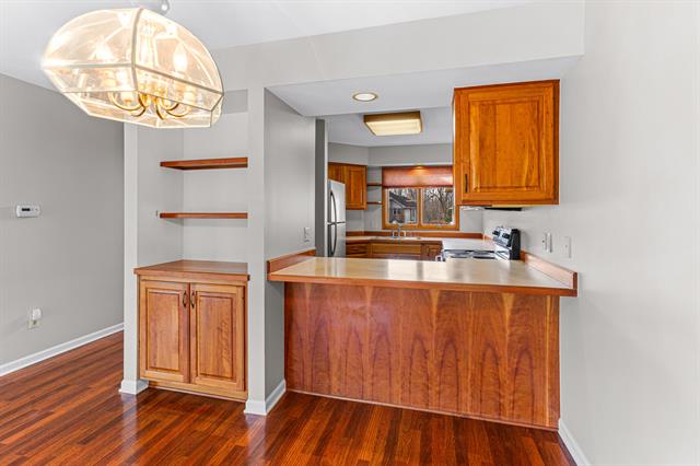 Builiding view fifteen for 3020 Rivers Edge, Wayne, MI. 48184