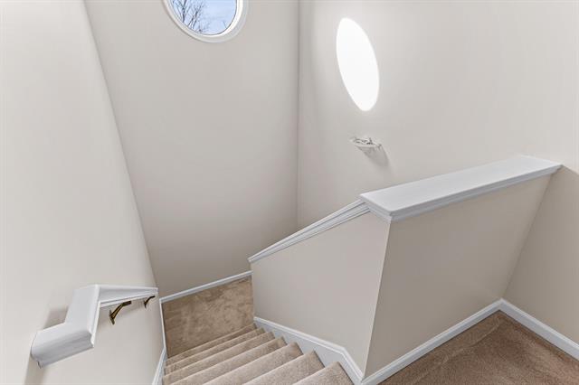 Builiding view thirty four for 3020 Rivers Edge, Wayne, MI. 48184