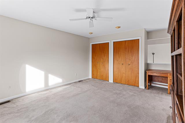 Builiding view twenty nine for 3020 Rivers Edge, Wayne, MI. 48184