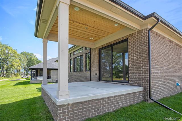 Builiding view thirty four for 13851 Arthur, Washington, MI. 48094