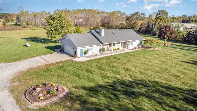 Builiding view four for 4500 Curve, Freeland, MI. 48623