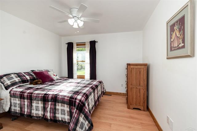 Builiding view seventeen for 4500 Curve, Freeland, MI. 48623