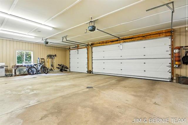 Builiding view eighty eight for 3653 Grand Bluffs, Grand Rapids, MI. 49534