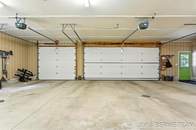 Builiding view eighty five for 3653 Grand Bluffs, Grand Rapids, MI. 49534