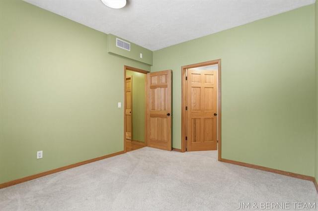 Builiding view eighty for 3653 Grand Bluffs, Grand Rapids, MI. 49534