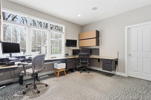 Builiding view fifteen for 3653 Grand Bluffs, Grand Rapids, MI. 49534