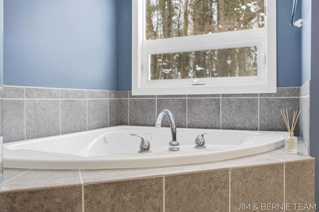 Builiding view forty three for 3653 Grand Bluffs, Grand Rapids, MI. 49534