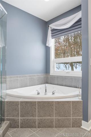 Builiding view forty two for 3653 Grand Bluffs, Grand Rapids, MI. 49534