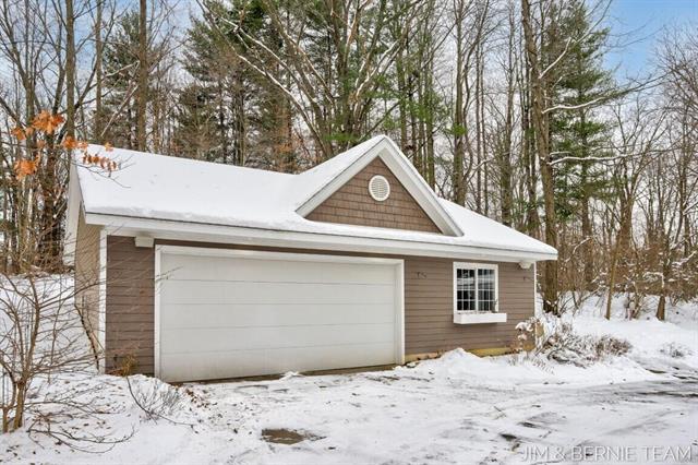 Builiding view ninety one for 3653 Grand Bluffs, Grand Rapids, MI. 49534