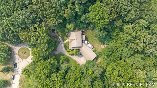 Builiding view one hundred five for 3653 Grand Bluffs, Grand Rapids, MI. 49534