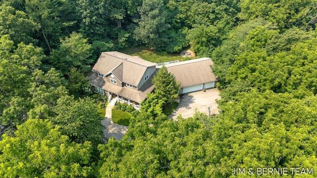 Builiding view one hundred seven for 3653 Grand Bluffs, Grand Rapids, MI. 49534