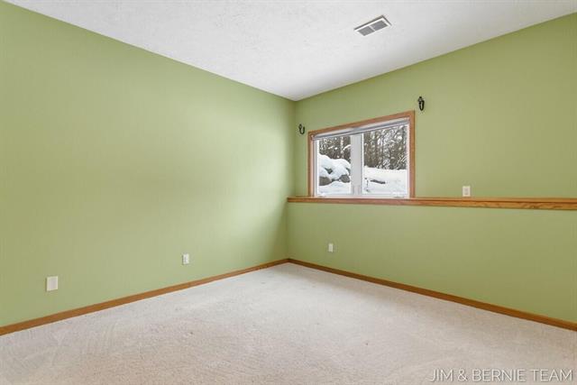 Builiding view seventy nine for 3653 Grand Bluffs, Grand Rapids, MI. 49534