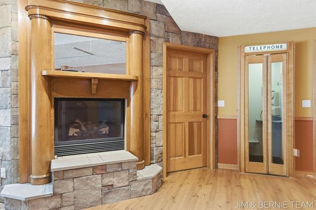 Builiding view seventy seven for 3653 Grand Bluffs, Grand Rapids, MI. 49534