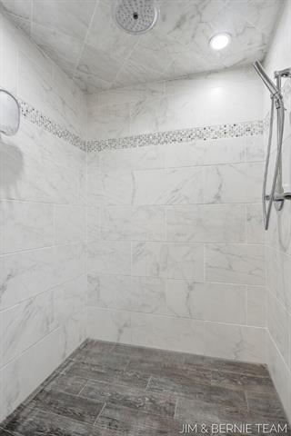 Builiding view sixty three for 3653 Grand Bluffs, Grand Rapids, MI. 49534