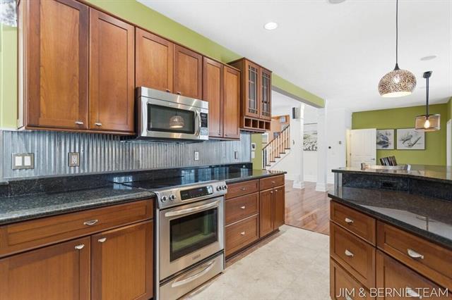 Builiding view twenty eight for 3653 Grand Bluffs, Grand Rapids, MI. 49534