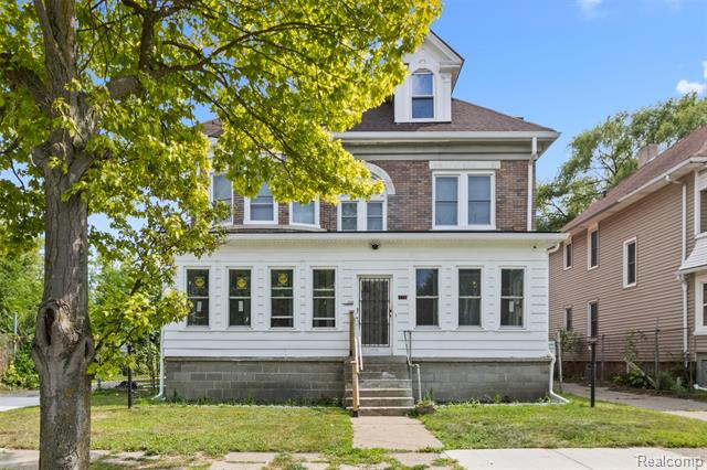 Builiding view one for 558 Marston, Detroit, MI. 48202