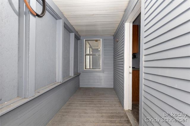 Builiding view ten for 1118 Fulton, Grand Rapids, MI. 49503