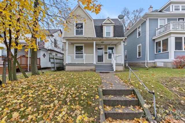 front view for 1118 E Fulton Street, Grand Rapids, Mi. 49503