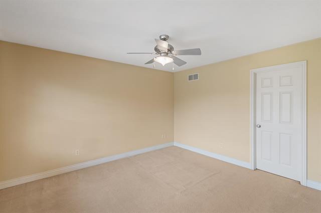 Builiding view forty four for 3700 Oakharbor, Kalamazoo, MI. 49009