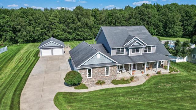 Builiding view one for 3700 Oakharbor, Kalamazoo, MI. 49009