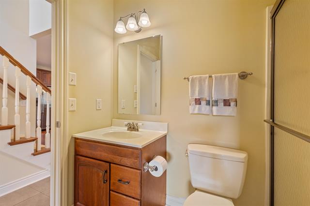 Builiding view thirty seven for 3700 Oakharbor, Kalamazoo, MI. 49009