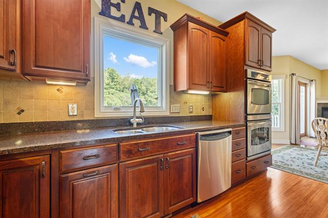 Builiding view twenty three for 3700 Oakharbor, Kalamazoo, MI. 49009