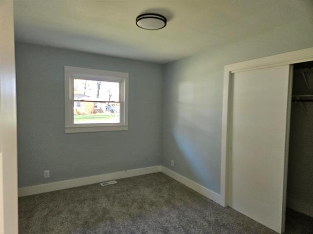 Builiding view seven for 1384 Sumac, Muskegon, MI. 49445