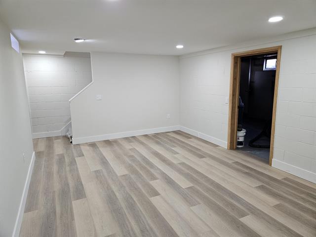 Builiding view ten for 1384 Sumac, Muskegon, MI. 49445