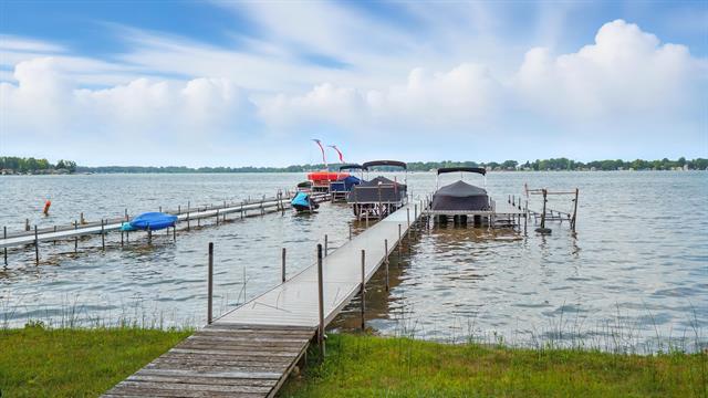 Builiding view seventy for 600 One Straight, Coldwater, MI. 49036