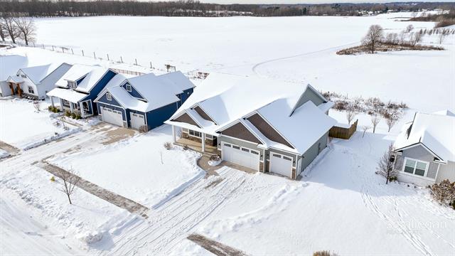 Builiding view fifty for 1845 Kenowa, Grand Rapids, MI. 49534