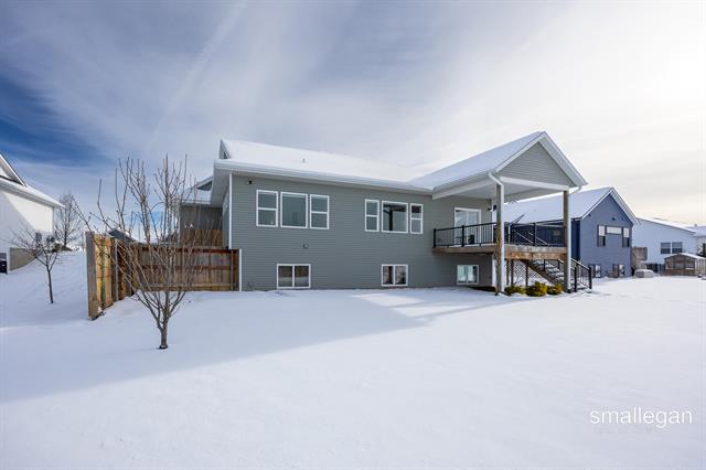 Builiding view forty three for 1845 Kenowa, Grand Rapids, MI. 49534