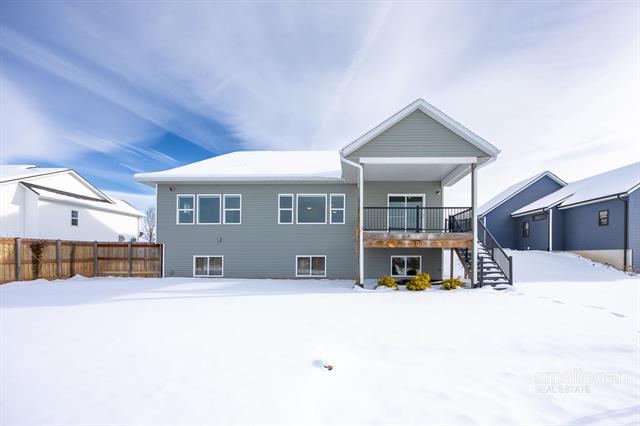 Builiding view forty two for 1845 Kenowa, Grand Rapids, MI. 49534