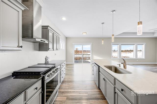 Builiding view nine for 1845 Kenowa, Grand Rapids, MI. 49534