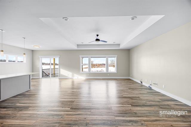 Builiding view one for 1845 Kenowa, Grand Rapids, MI. 49534