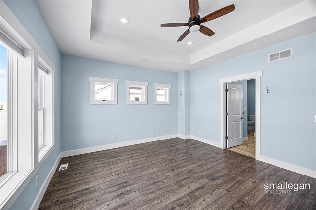 Builiding view twelve for 1845 Kenowa, Grand Rapids, MI. 49534