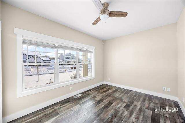 Builiding view twenty one for 1845 Kenowa, Grand Rapids, MI. 49534